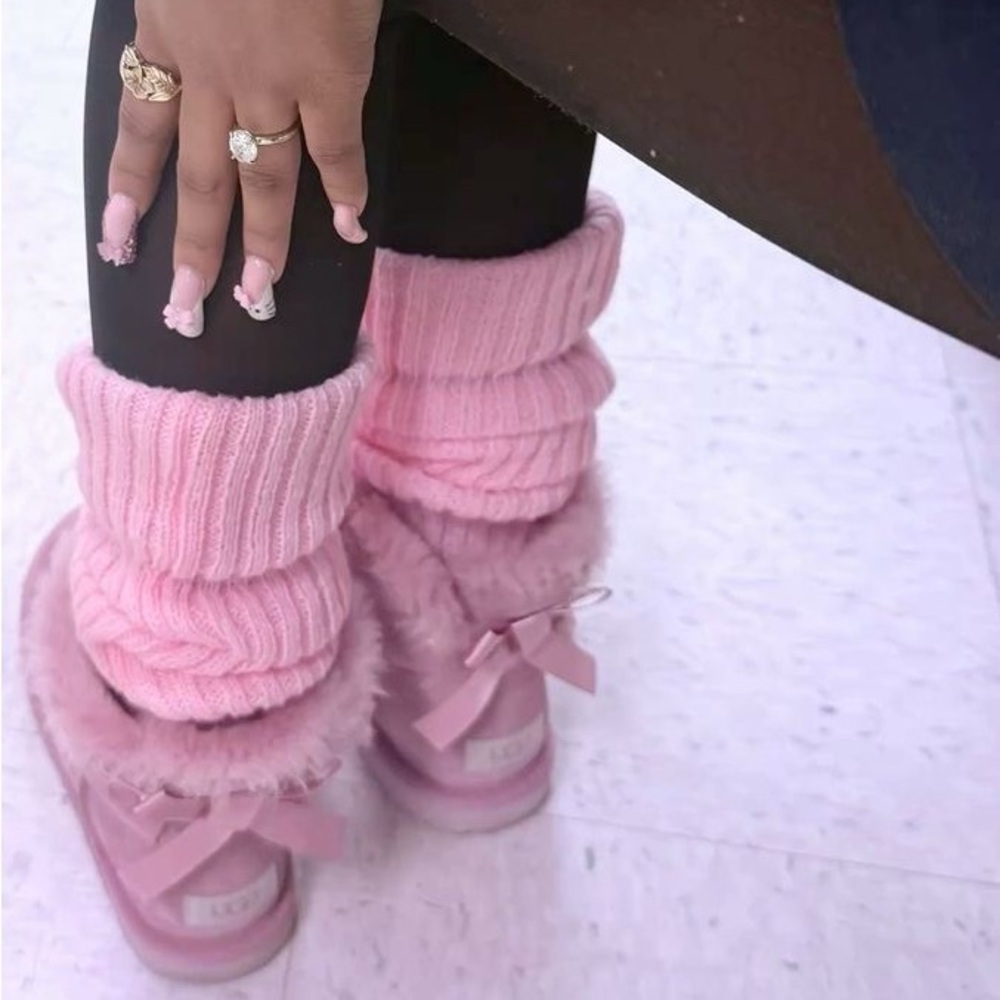 🩷🩷UGG Pink Mini Bailey Bow II Boot Womens NWT🩷🩷